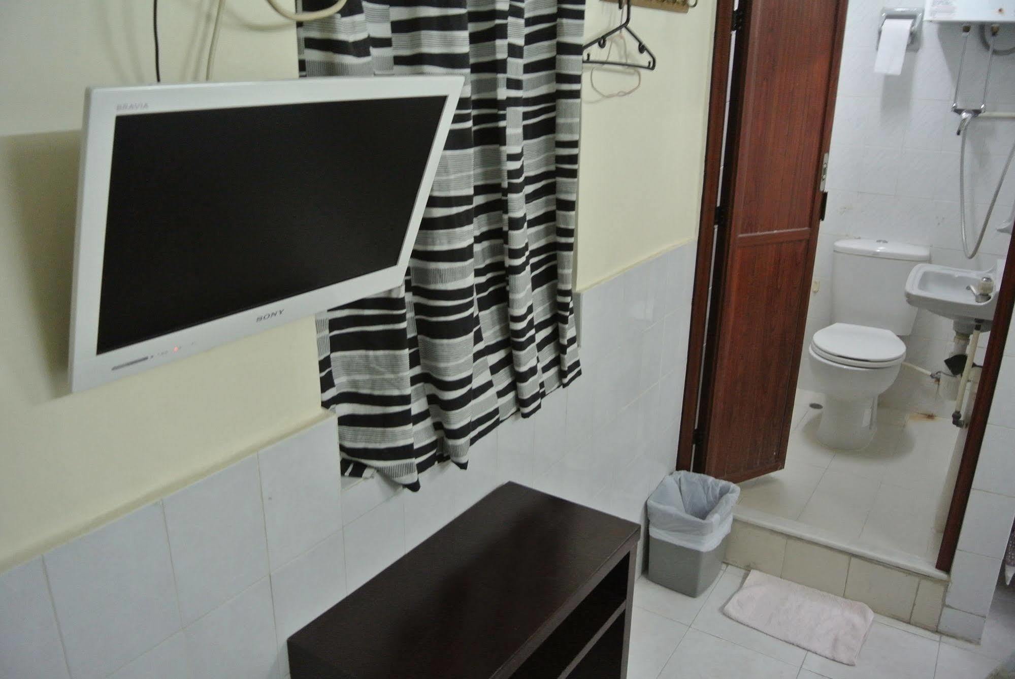 Fortunate Guest House Гонконг Экстерьер фото